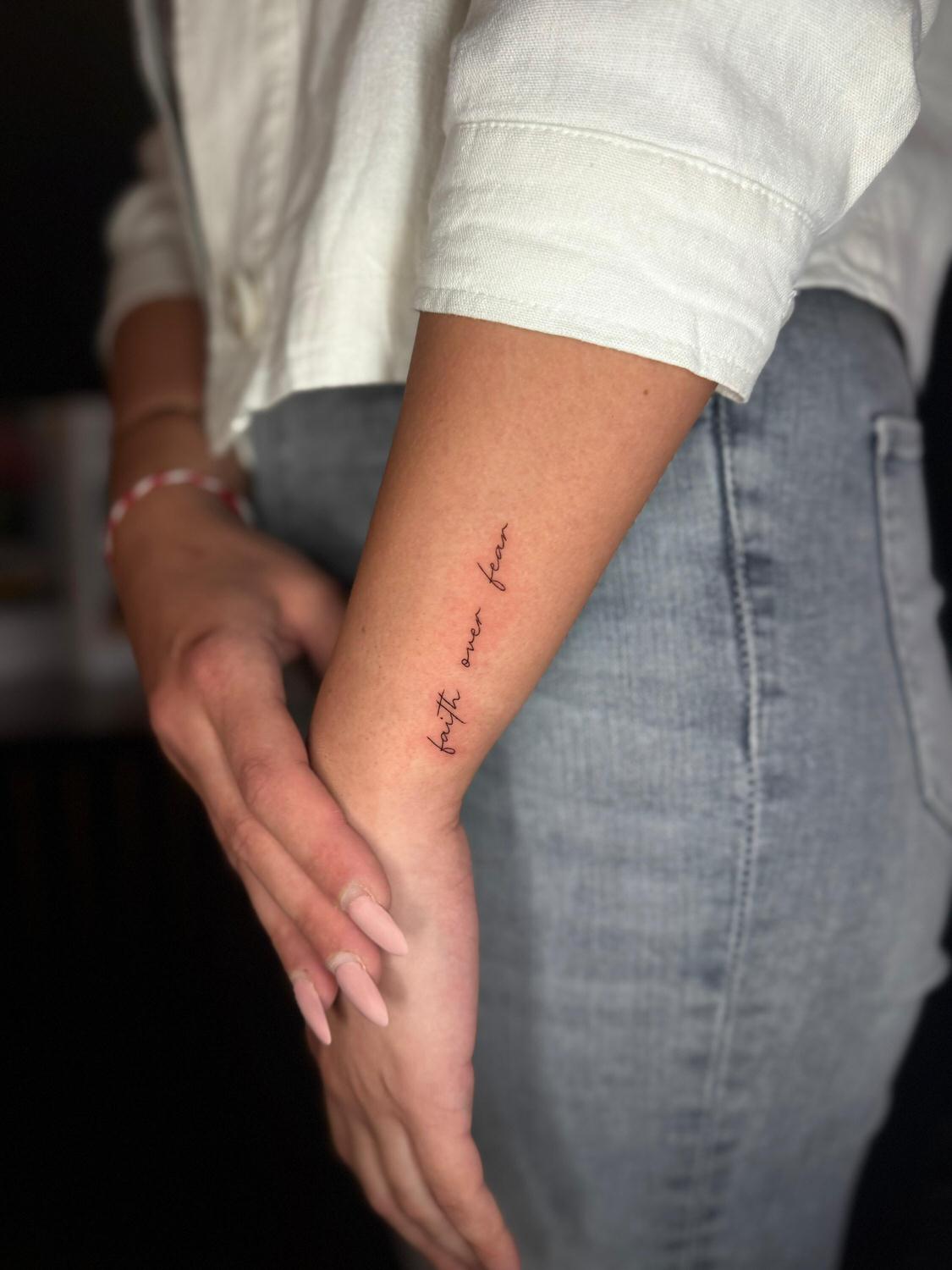 Fine Line Tattoo Hamburg – TWINS-ATELIER Feine Linien